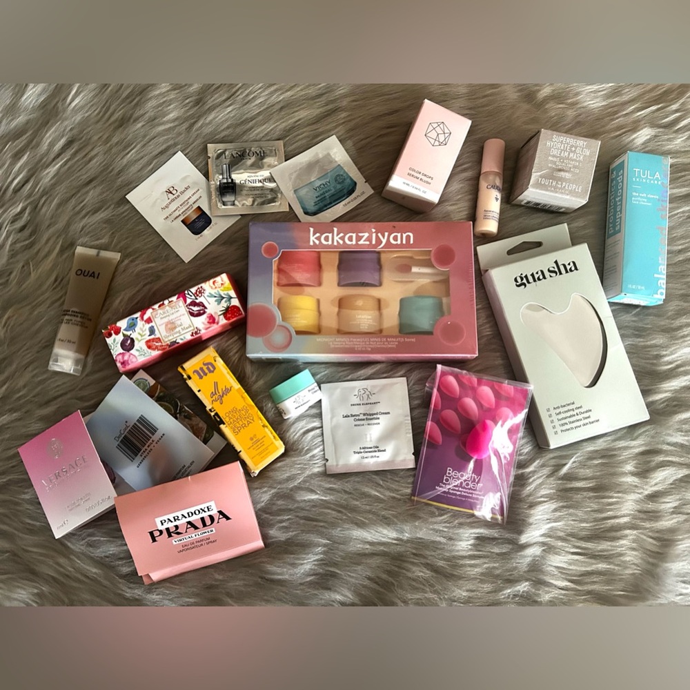 NEW - make up & skincare bundle
